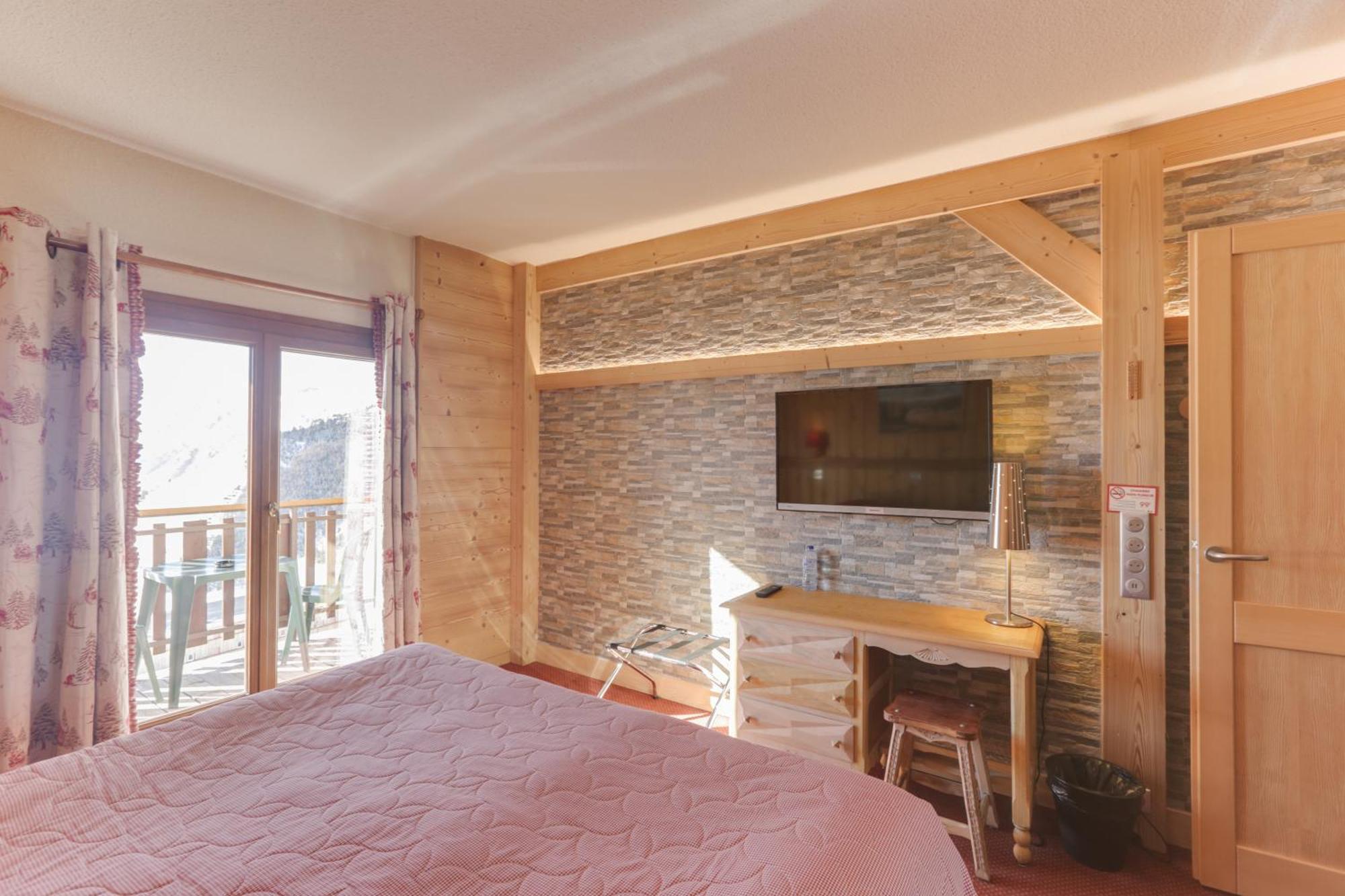 Le Castillan Alpe d'Huez Exterior photo