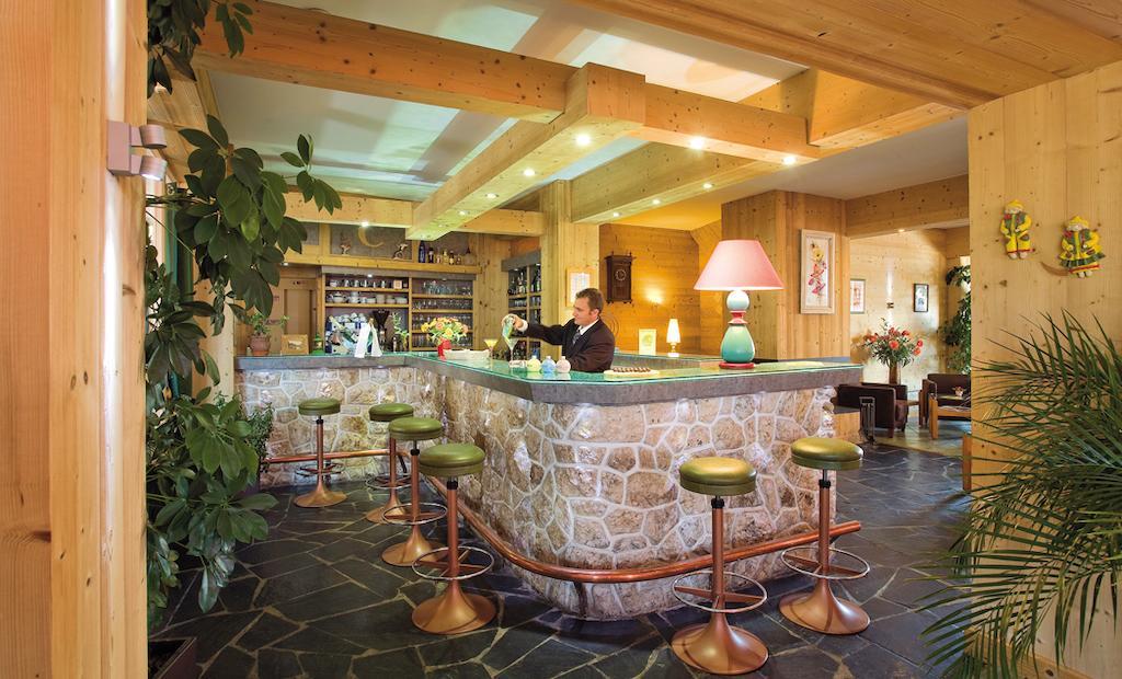 Le Castillan Alpe d'Huez Exterior photo