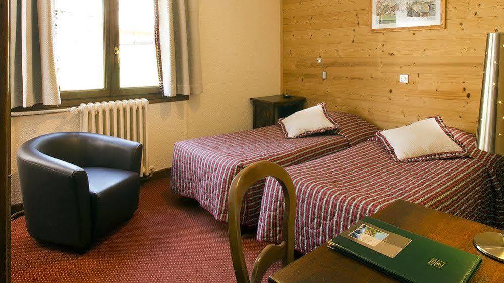 Le Castillan Alpe d'Huez Exterior photo
